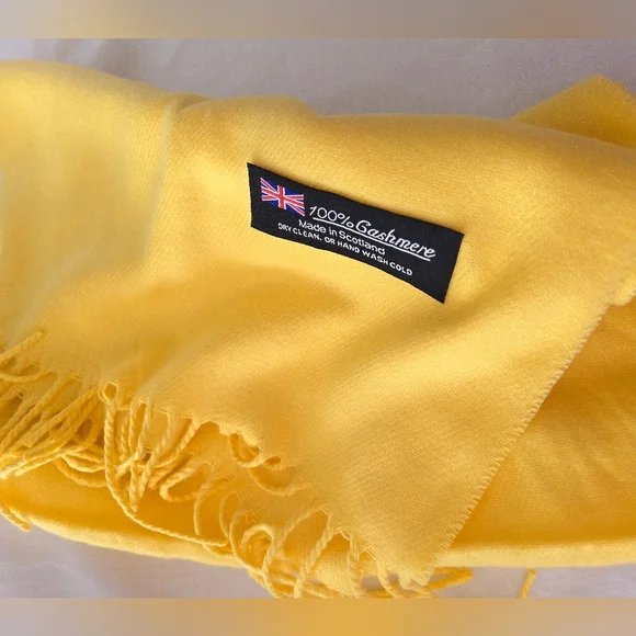 NWOT 100% Cashmere Scarf Scotland Woolen Mills Yellow 12"W x 72"L - Picture 2 of 6